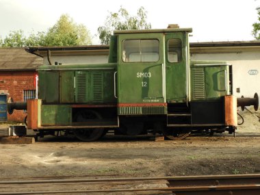 lokomotif, bir anıt, bir tren, metal, yeşil