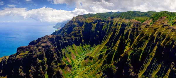 Panorámás Tájkép Pali Tengerpart Drámai Stílusban Kauai Hawaii Amerikai Egyesült — Stock Fotó