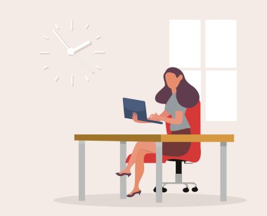 ofis alanında dizüstü bilgisayar ile çalışan iş kadını