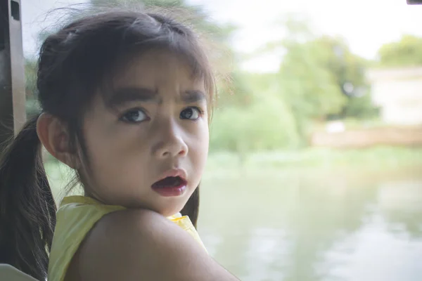 Retrato Irritado Menina Bonito — Fotografia de Stock