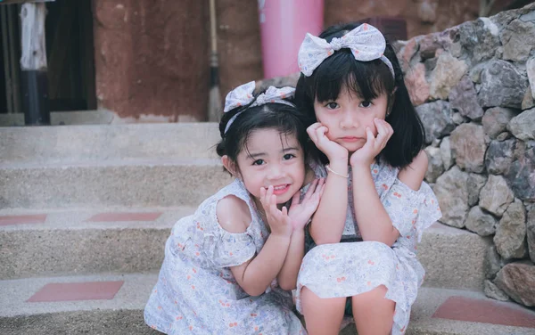 Two Little Girls Sitting Beauty Clothes — Stock Photo, Image