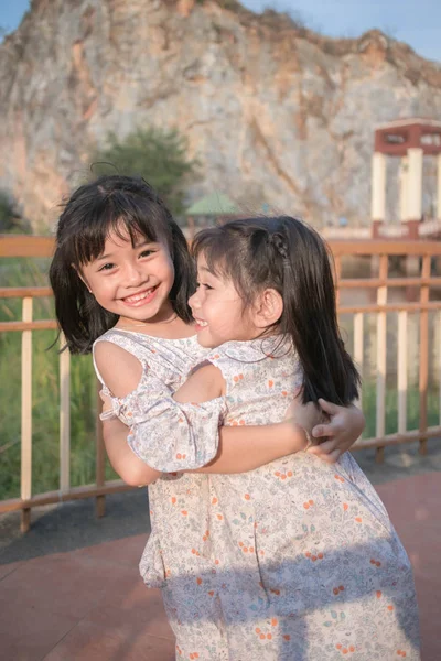 Two Little Child Girls Hugging — Stock Photo, Image