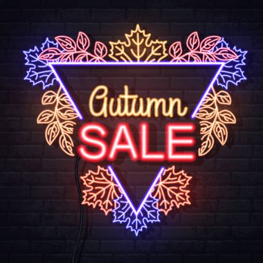 Tuğla arka plan üzerinde akçaağaç yaprakları ile Neon işareti sonbahar büyük satış. Vintage elektrikli tabela.