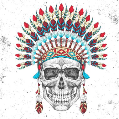 Grunge arka planında Kızılderili tüyü başlıklı el çizimi hippi kafatası. Hippi tarzı.