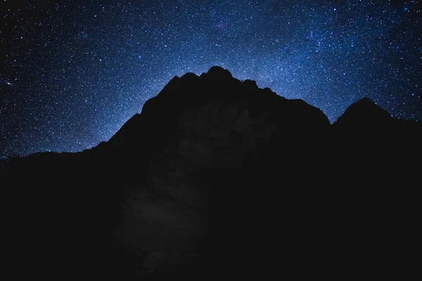 Звезды Сияют Над Силуэтом Горы Национальном Парке Сион Штат Юта — стоковое фото
