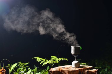 Gaz sobasında pişirmek ve kaynatmak.