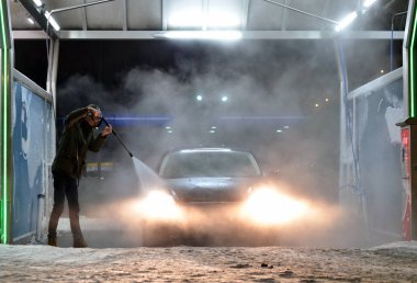 temiz araba kendi kendine