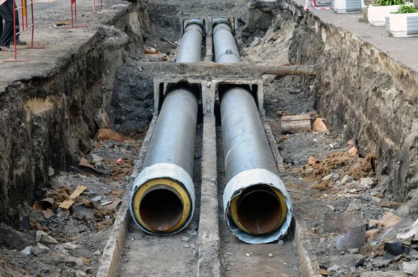 lay of sewage pipes