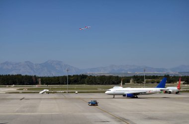 avcı uçakları sivil Havaalanı