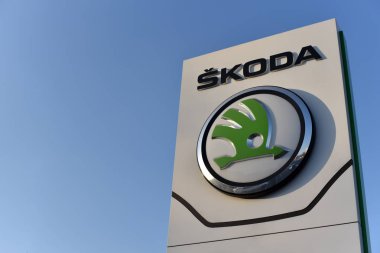 Kiev / Ukrayna - 15 Ocak 2018: satıcı arması merkezi Skoda