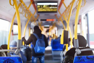 Şehir tramvay içinde