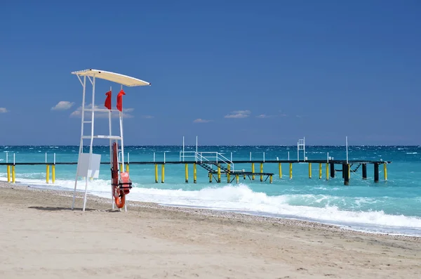 Sahilde güvenli Kulesi