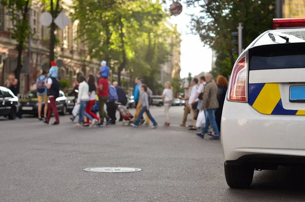 Police Car Control Crosswalk — Stock Photo, Image