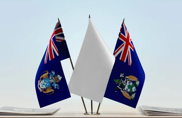 Tdc Isla Ascensión Bandera Blanca Stand Con Papeles — Foto de Stock