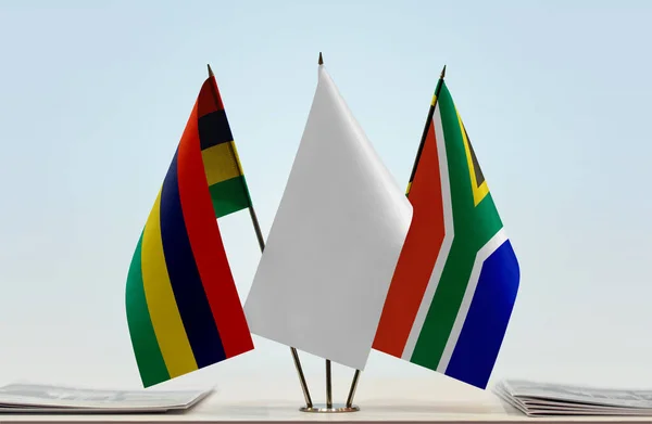République Mauricienne Afrique Sud Drapeaux Blancs Sur Support Papier — Photo