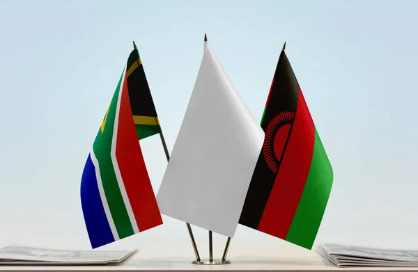 Rsa Malawi Drapeau Blanc Sur Stand Avec Des Papiers — Photo