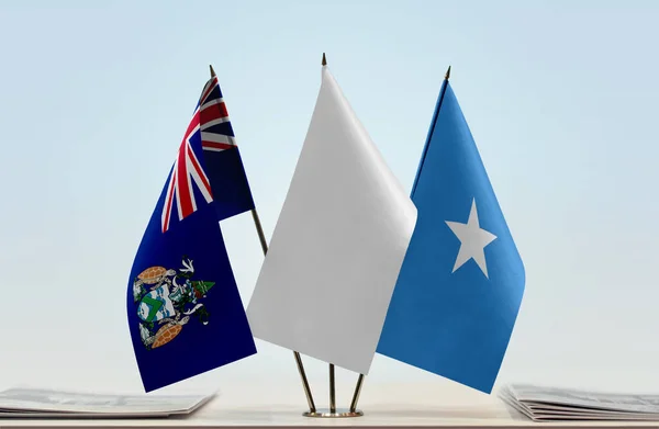 Tristan Cunha Somalië Witte Vlaggen Standaard Met Papieren — Stockfoto