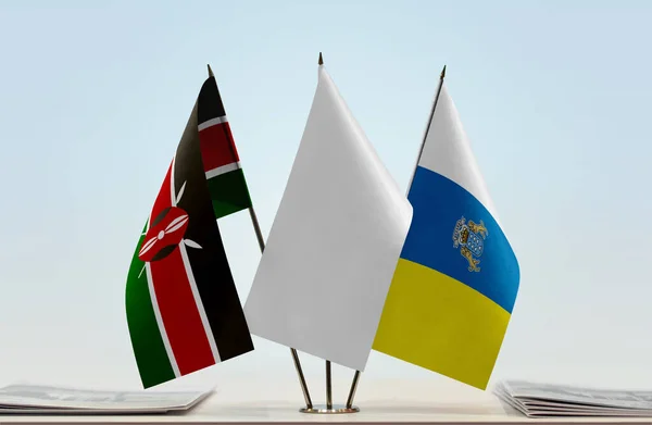 Kenya Canary Islands White Flags Stand Papers — Stock Photo, Image
