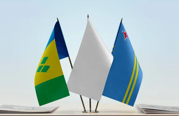 Saint Vincent Les Grenadines Aruba Drapeaux Blancs Sur Stand Avec — Photo