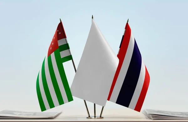 Абхазія Таїланд Білі Прапори Стенді Паперами Стокове Фото