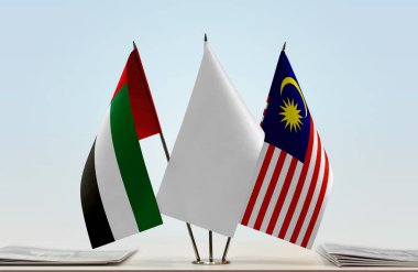 Birleşik Arap Emirlikleri bayrakları hazırda bekliyor