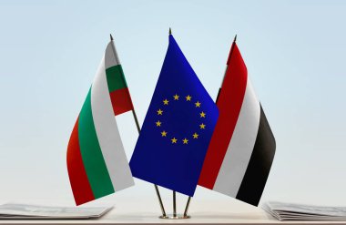 Bulgaristan Yemen belgelerle bayrak salladı  