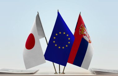 Sırbistan ve Japonya belgelerle bayrak salladı   