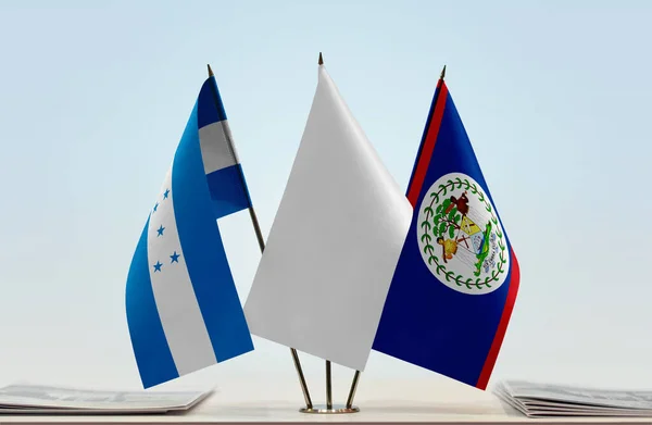 Honduras Banderas Blancas Stand Con Papeles — Foto de Stock