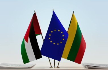 Ürdün ve Litvanya belgelerle ayakta duruyor   