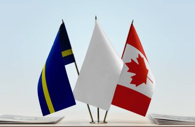 Curacao Canada belgelerle ayakta duruyor