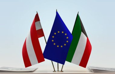 Avusturya, Kuveyt ve eu bayrakları hazırda bekliyor