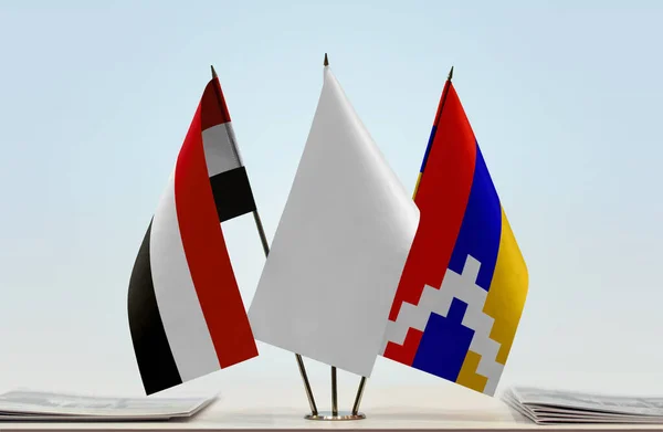 Drapeaux Haut Karabakh Yémen Barre Avec Des Papiers — Photo
