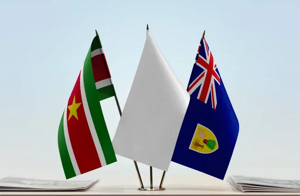 Σουρινάμ Νήσοι Τερκς Και Κάικος Και Λευκές Σημαίες Στάση Χαρτιά — Φωτογραφία Αρχείου