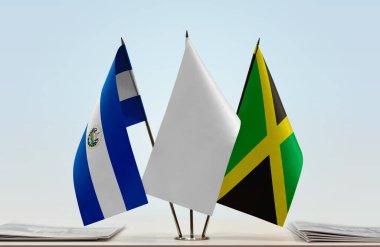 Falkland Adaları ve beyaz bayraklar kağıtlarla ayakta  