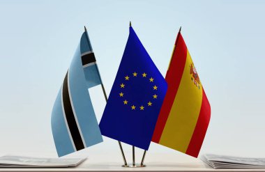Botswana İspanya belgelerle bayrak salladı