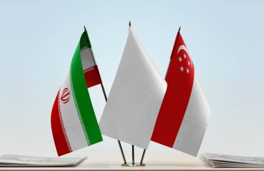 İran, Singapur ve beyaz bayraklar masada gazeteler