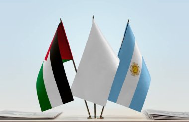 Filistin Arjantin 'in bayrakları kağıtlarla beklemede