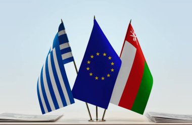  Yunanistan Umman ve eu bayrağı tezgahta bekliyor