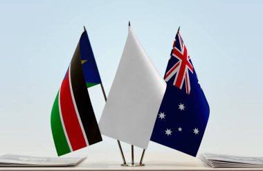 Güney Sudan Avustralya belgelerle bayrak salladı  