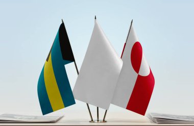 Bahamalar Grönland ve beyaz bayraklar kağıtlarla ayakta