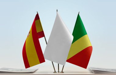 İspanya Kongo Cumhuriyeti belgelerle ayakta duruyor