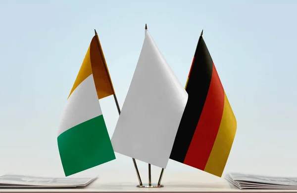 Σημαία Γερμανίας Στάση Χαρτιά — Φωτογραφία Αρχείου