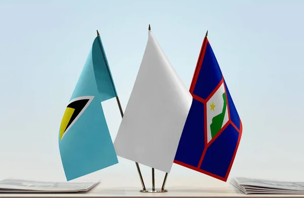 Saint Lucia Sint Eustatius Och Vita Flaggor Monter Med Papper — Stockfoto