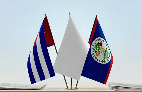 Banderas Belice Cuba Stand Con Papeles — Foto de Stock