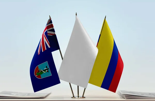 Drapeaux Montserrat Colombie Sur Stand Avec Des Papiers — Photo