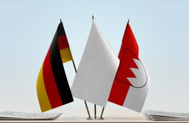   Almanya Franconia belgelerle ayakta duruyor