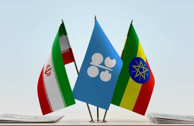 İran Etiyopya bayrakları kağıtlarla ayakta