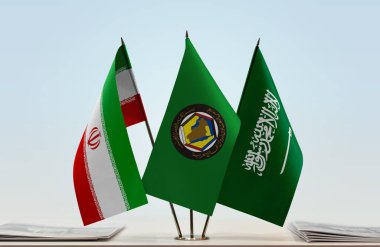 İran ve Suudi Arabistan belgelerle ayakta duruyor  