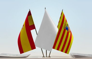 İspanya Aragon bayrakları tezgahta.