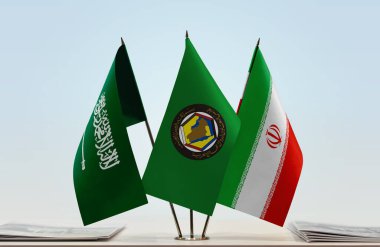 İran ve Suudi Arabistan belgelerle ayakta duruyor  